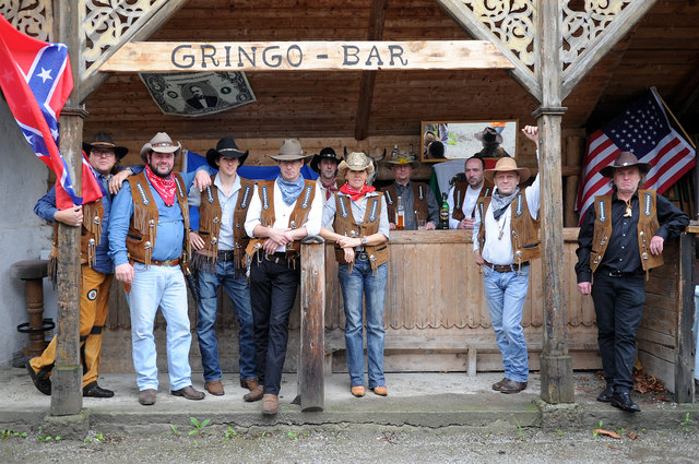 Die Westernfreunde aus "Dodge City Natters" erwarten alle Gleichgesinnten in der "Gringo Bar"!