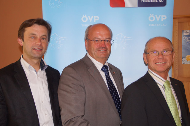 Vor Scherbenhaufen und Mammutaufgaben: Schnitzhofer, Struber, Stöckl.