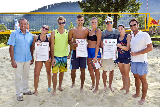 vl. Bgm. Gerhard Anzengruber, Julia, Flo, Goran, Milica, Lukas, Marlene, GV Sampl
