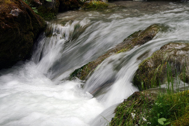Unterhalb von der Burg Klamm, zwischen Fronhausen und Mötz. Copyright Ing. Günter Kramarcsik.