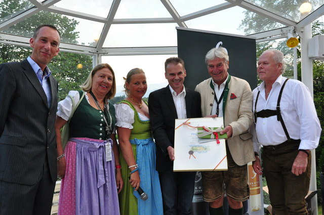 GF. Bernhard Pichler-Koban, Nora Tratnik, Renate Wrann, Bgm. Ferdinand Vouk, Hermann Tratnik, Jakob Wrann | Foto: KK