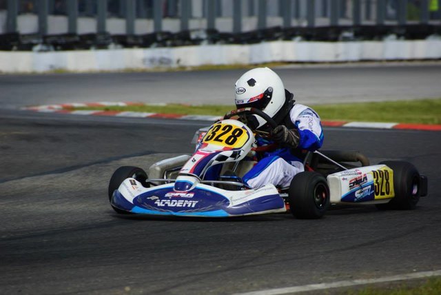 Das junge Piestinger Motorsporttalent Daniel Machacek sicherte sich in Bruck die 1. Startreihe!