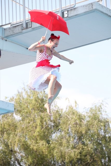 Originelle Sprünge werden von einer Fachjury vor Ort bewertet. | Foto: Purtscher