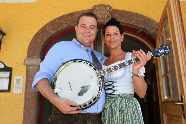 Vielfältige Musik und kulinarische Genüsse bieten Kamml-Wirt Ulrich Lankmayr und Alexandra Mittlböck ihren Gästen.