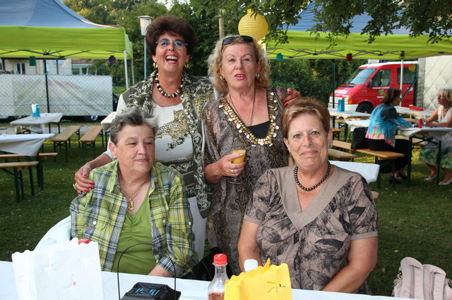 Gisela Paderda, Fr. Riegler, Fr. Kerschbaum und Fr. Reiser brachten gute Laune mit!