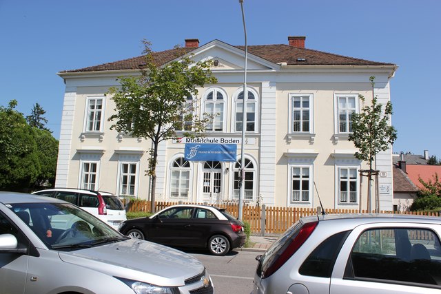 Die Musikschule Baden beim Bahnhof - in einem hübsch renovierten denkmalgeschützten Haus.