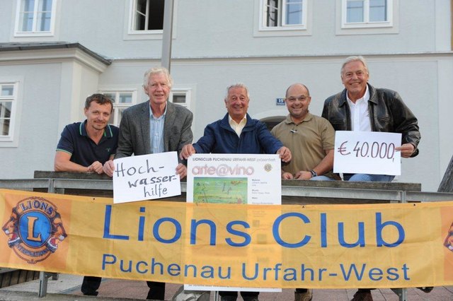 Unglaubliche 40.000 Euro konnte der Lions Club Puchenau Urfahr-West für Betroffene des Hochwassers sammeln. | Foto: Lions Club