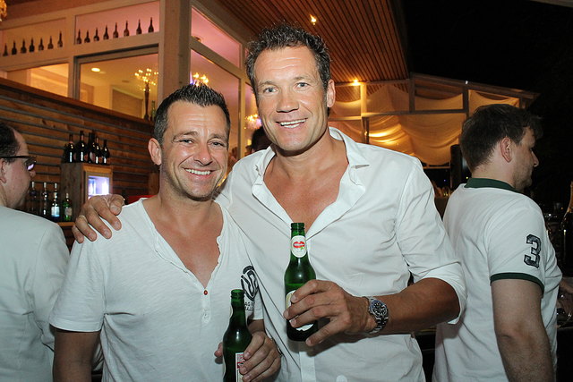 Armin Assinger (r.) im See Restaurant Saag. | Foto: Sina