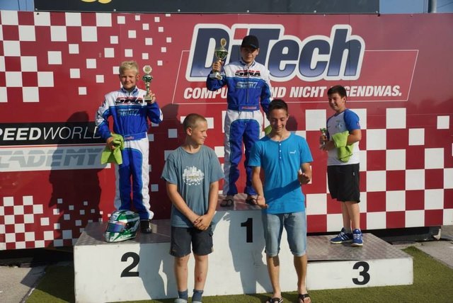 Daniel Machacek aus Markt Piesting am Siegespodest!