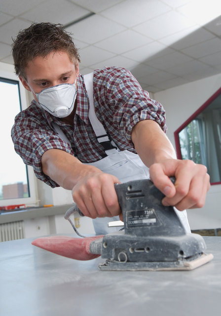 Einige Berufe erfordern spezielle Schutzkleidung am Arbeitsplatz. | Foto: Foto: Archiv