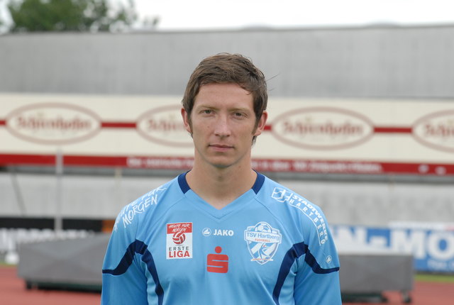 Der Ex.Hartberger Robert Gamperl traf zum Ausgleich. | Foto: KK