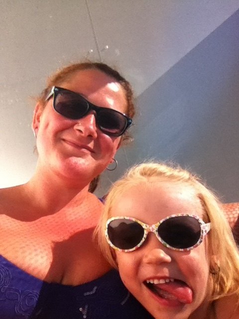 Cool im Balkonien-Pool ;)