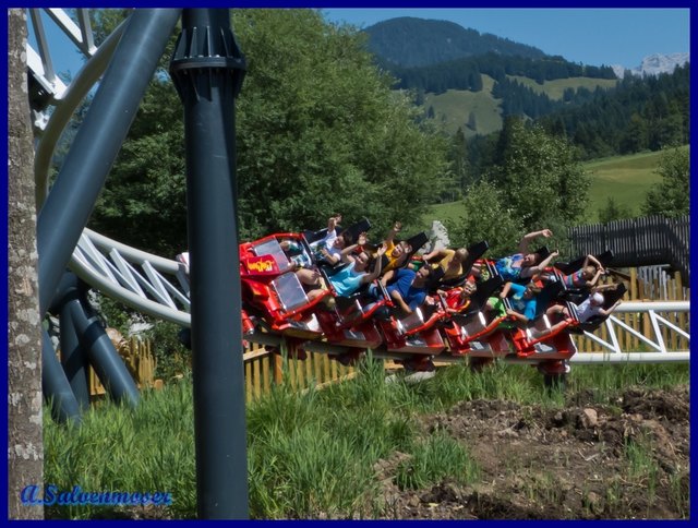 Achterbahn "Big Bang" im Familienland Pillerseetal