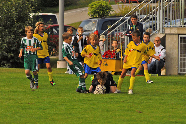 Im Schönauer Sportpark wird es mit Sicherheit spannende Ballduelle geben.