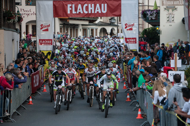 Start zur Bike Night Race