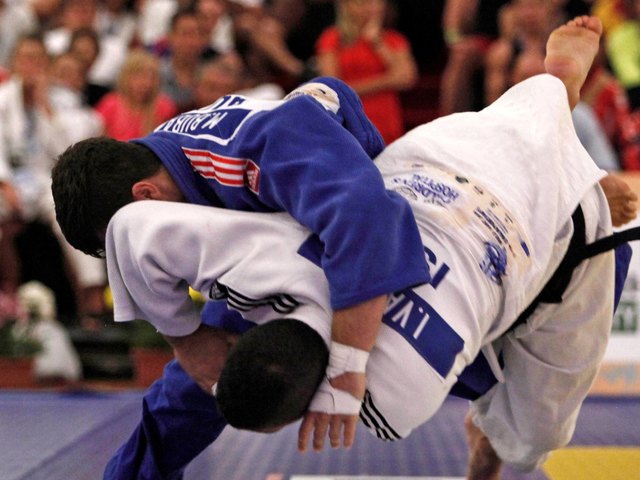 U18 WM, Miami (USA). Im Kampf um Platz drei setzte sich Marko Bubanja (Vienna Samurai) klar mit Ippon gegen Idan Vardi aus Israel durch.