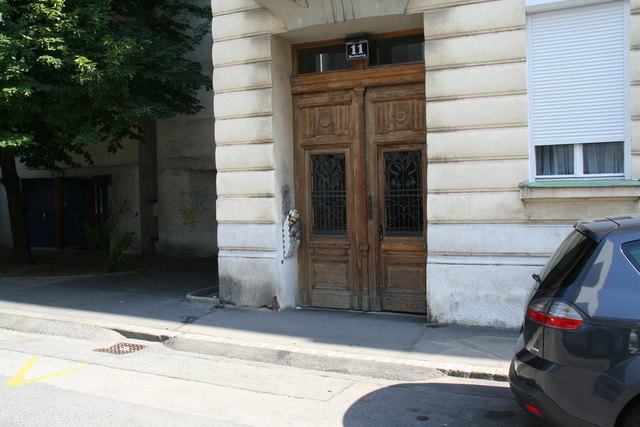 Ärgernis für viele Autofahrer: Vor der Herklotzgasse 11 darf nicht geparkt werden.