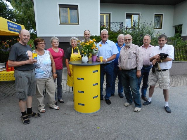 Ortsparteiobmann GR Bernhard Epp, Uschi Zinschitz,, Maria Denner, Maria Epp, Markus Epp, Bürgermeister Richard Schober, Friedrich Grüner, Franz Mery, Leopold Koller, Ortsvorsteher Thomas Wimmer.