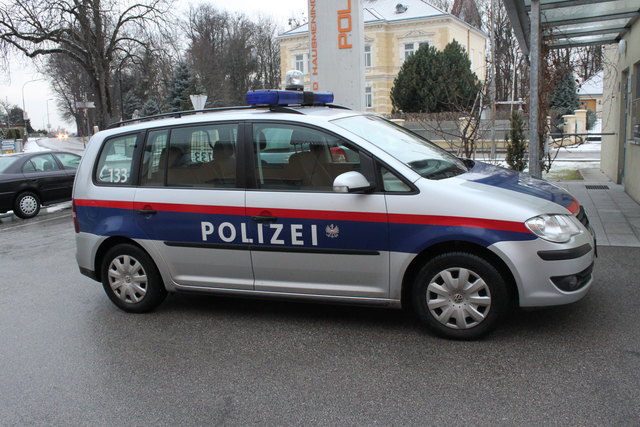 Kein ruhiges Wochenende für die Scheibbser Einsatzkräfte: Unfälle sorgten für Blaulichtblitzen.