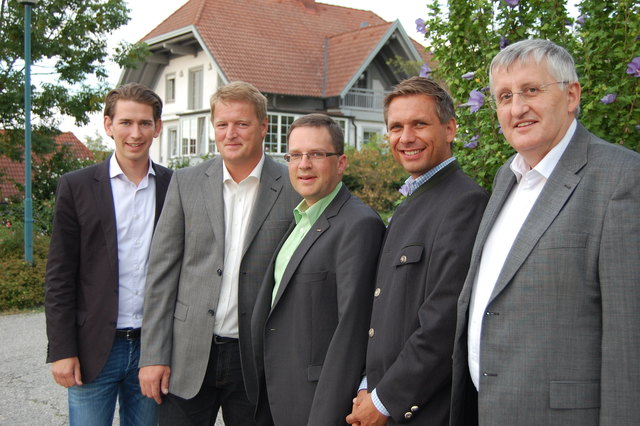 V. l.: Sebastian Kurz,Manfred Hofinger, August Wöginger, Wolfgang Hattmannsdorfer, Johann Hingsamer.