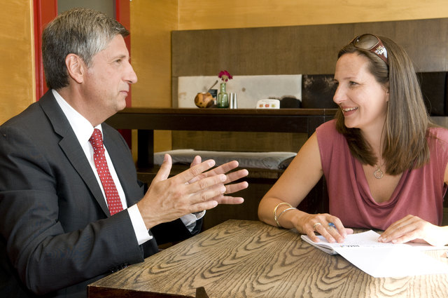 ÖVP-Vizekanzler Michael Spindelegger im Gespräch mit BB-Chefredakteurin Stefanie Schenker.