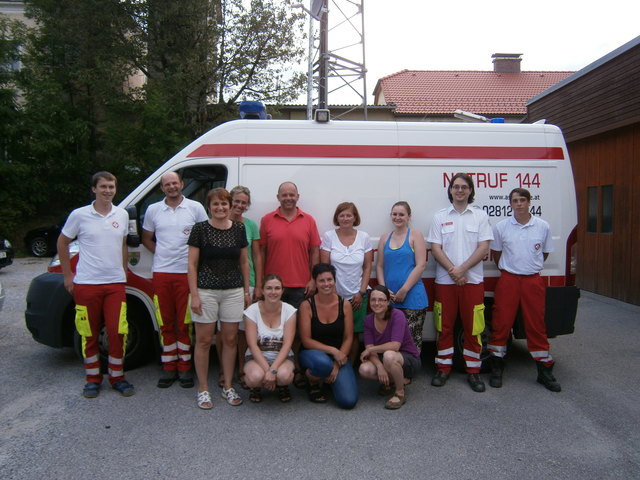 Florian Honeder, Christian Scheidl, Daniela Kröss, Reinhold Klauner, Petra Haider-Rosenmayer, Laura Weis, Andreas Decker, Franz Kitzler (hinten), Cornelia Schwarzinger, Daniela Artner, Renate Fichtinger, Elisabeth Huber (vorne).