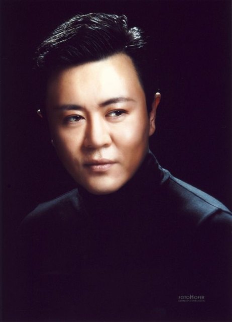 Tenor Vincent Schirrmacher.