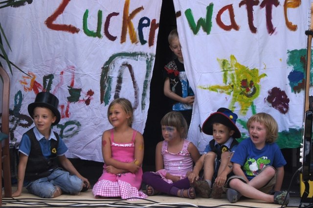 "Kinderzirkus Zuckerwatte"