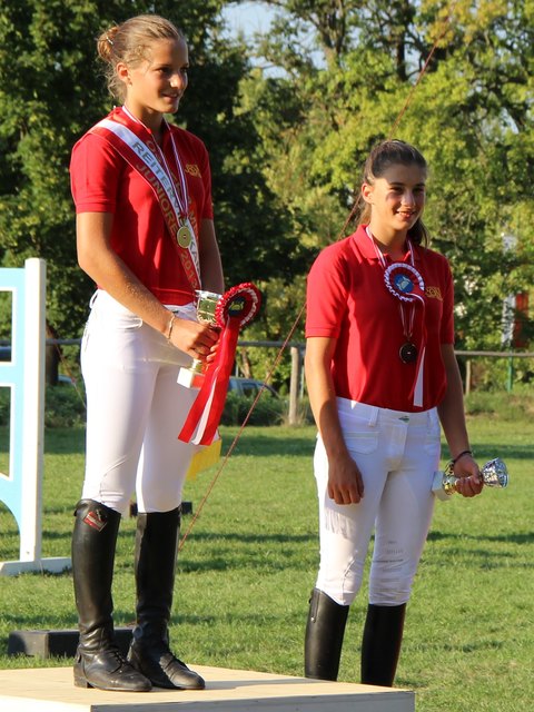 Josefina Goess-Saurau (li.) und Johanna Goess-Saurau