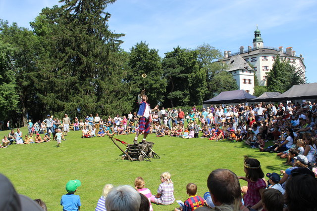 Zahlreiche Familien besuchten das Ambraser Schlossfest.
