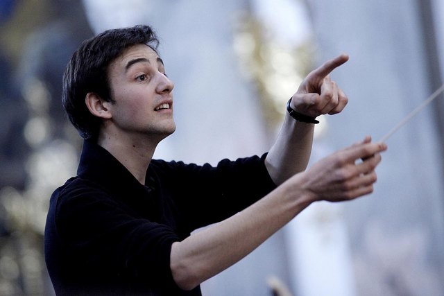 Tobias Wögerer leitet das Wilheringer Salonorchester.