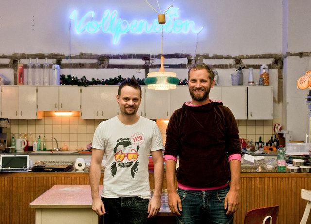 Die Initiatoren der Vollpension Michael Lanner und Moriz Piffl.