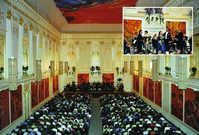 Das Wiener Hofburgorchester im Großen Redoutensaal der Hofburg