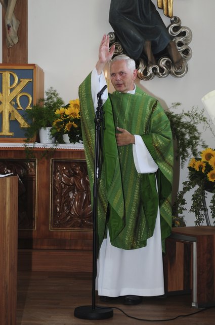 Pfr. Silberberger spendete in der Vorwochen noch einmal den göttlichen Segen.
