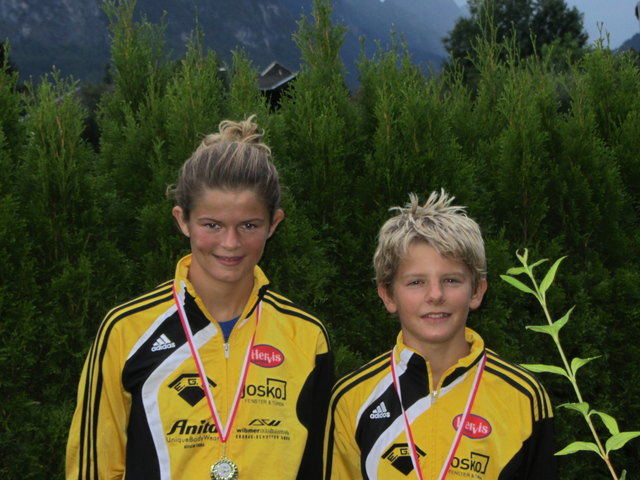 Das erfolgreiche Geschwisterpaar Michelle und Noel Pawlik von der Schwimmunion Osttirol.
