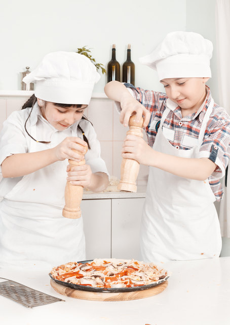 Für alle frisch gebackenen Miniköche gibt es eine Küchenmeisterurkunde.