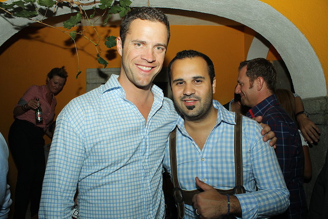 Johann Gudenus (l.) beim Club Exzessive. | Foto: Sina