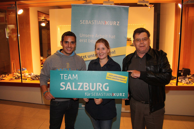 Willi Wörgötter (rechts) mit Nasdin El Habbassi und mit Martina Jöbstl. | Foto: ÖAAB