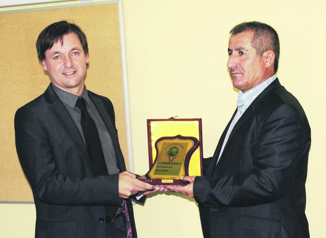 Herbert Renner und Iraks Umweltminister Nawzad Jalal.
