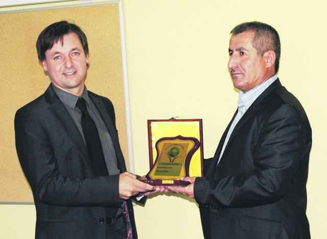 Herbert Renner und Iraks Umweltminister Nawzad Jalal. | Foto: NG Bio