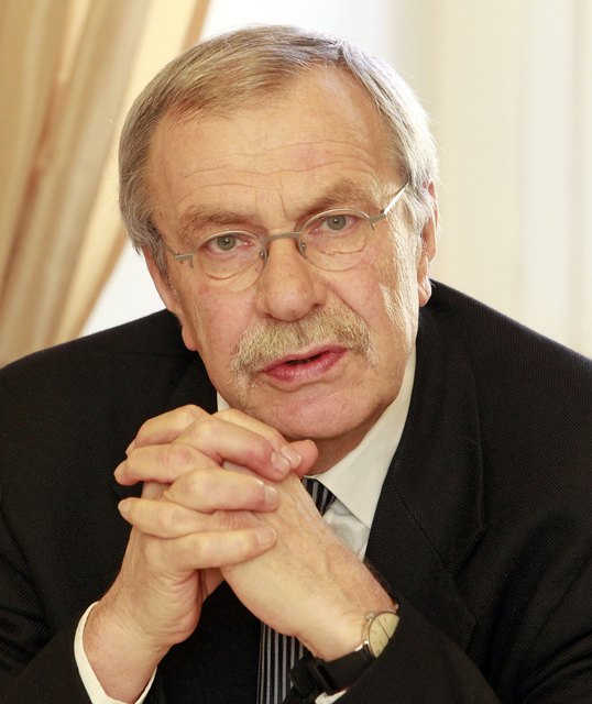 „Gesundheit ist mehr als nur die Abwesenheit von Krankheit. Gesundheit verlangt auch, Eigenverantwortung zu übernehmen. Das Rüstzeug dazu wollen wir von MINI MED gemeinsam mit SpitzenmedizinerInnen Österreichs an Sie weiter geben!“, erklärt Univ.-Prof. Dr. Dieter zur Nedden, Präsident des gemeinnützigen Verein MINI MED. | Foto: Mini MED