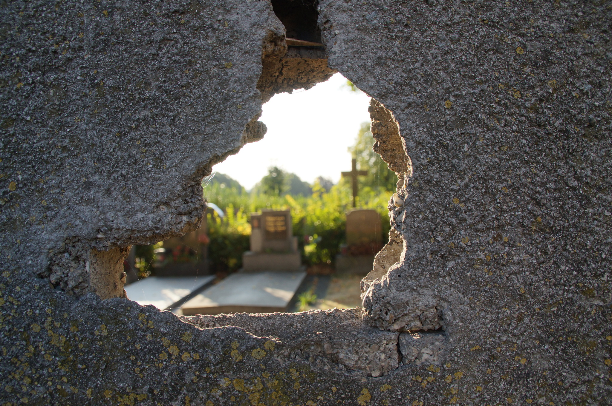 Loch in der Mauer Liesing