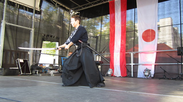 ... in den Stilrichtungen Musō Shinden-ryū und Ryūshin Shōchi-ryū.