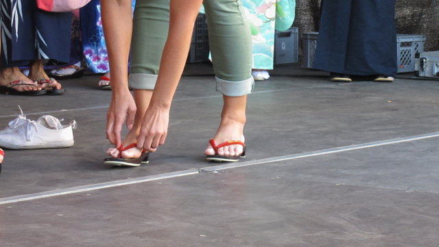 Schon allein das Wechseln des "Schuhwerks" entpuppte sich als gar nicht so einfach.