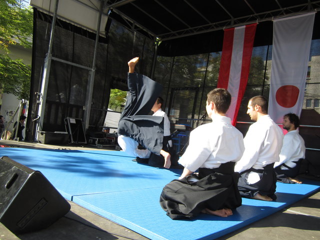 .. den "harmonischen Weg" ...