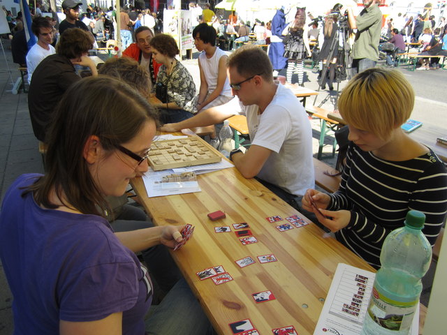 ... sowie des Vereins Kasu für asiatische Spielkultur.