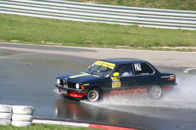 Roman Helm - BMW E21 325i R1
