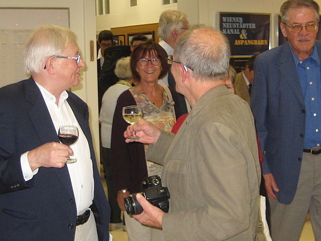 Man unterhält sich gut