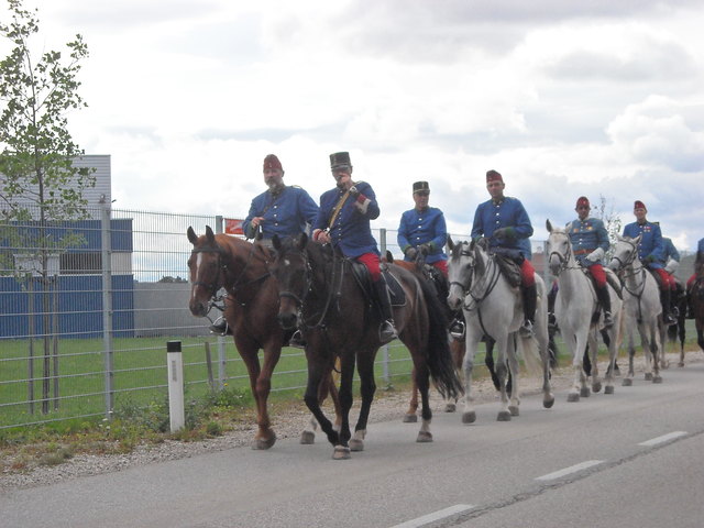Marschregiment Krumau vor Mittagsziel Maxlhaid Wels