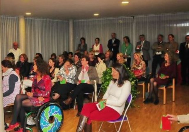 Zahlreiche Besucher ließen KoKon zum 15-jährigen Jubiläum hochleben. | Foto: Foto: KoKon